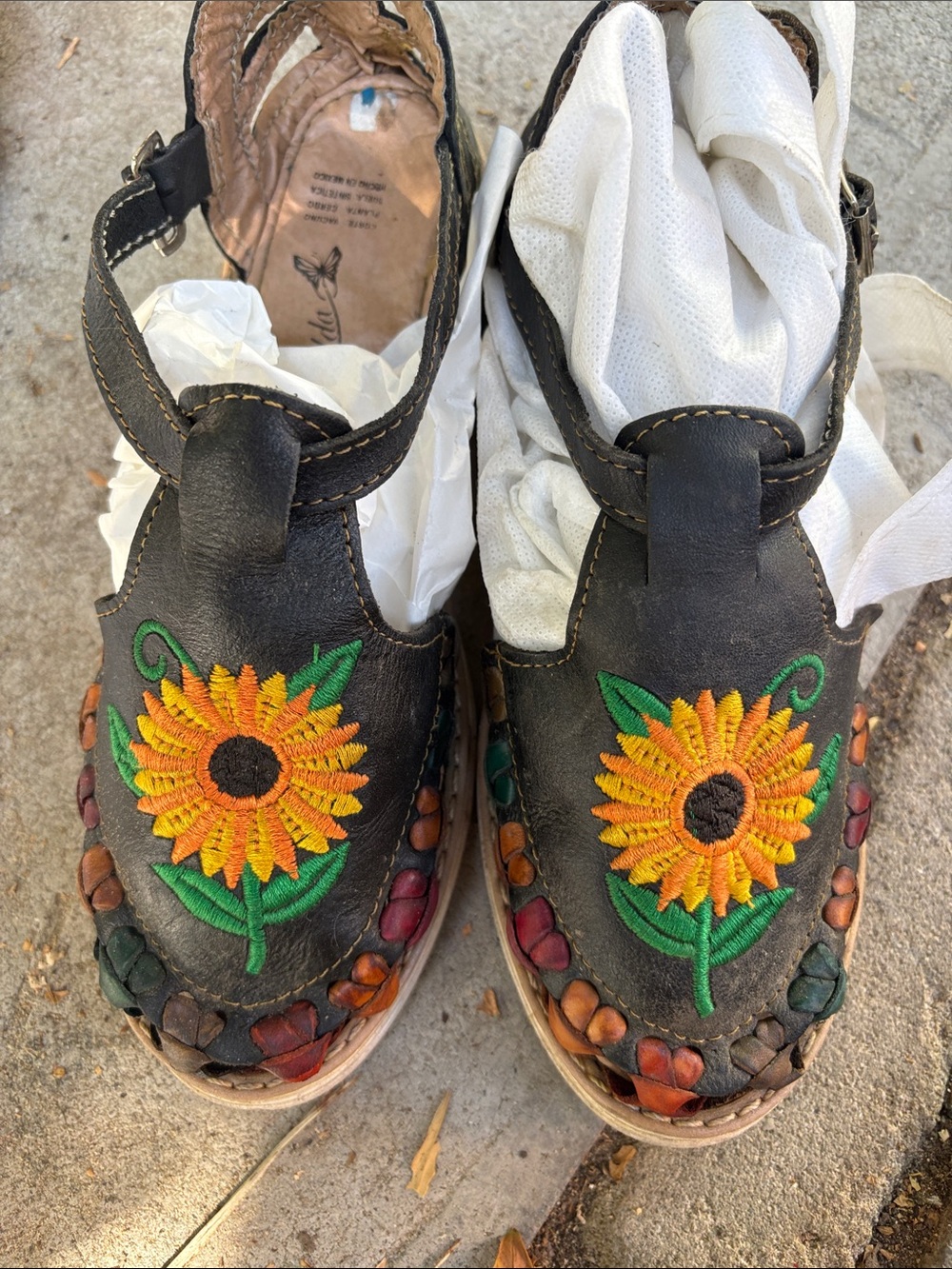 MADE IN MEXICO HUARACHES